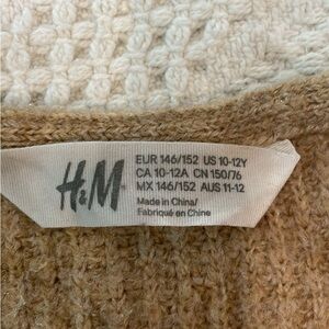 HNM sweater